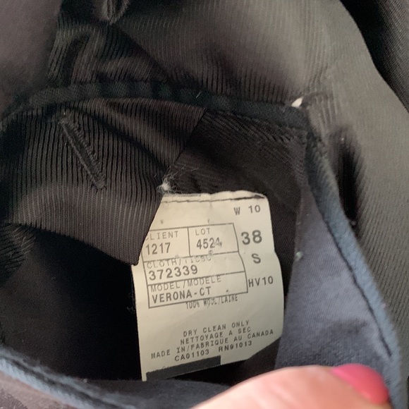 Mens size 38 small suit jacket, used condition. - Picture 4 of 5